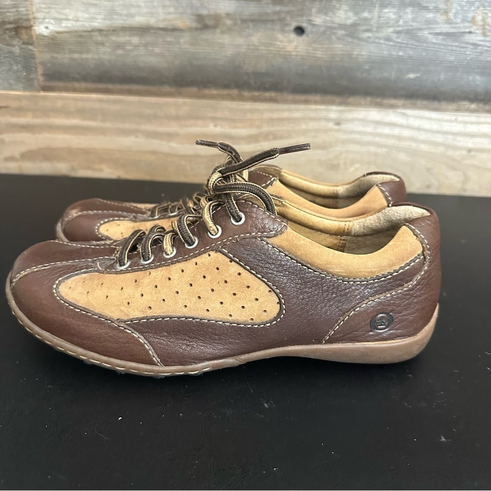 BORN Women's Tan Brown Size US 7 EU 38 Lace Up Leather Bowling Style Shoes